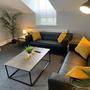 Fantastic Large 2 X Bedroom Flat, Free Parking Sale